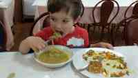 Noticia: Cerca de 200 menores se intoxican al comer sopa en una fiesta por el Día del Niño en México Cerca de 200 menores se intoxican al comer sopa en una fiesta por el Día del Niño en México