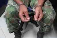 Noticia: Militar colombiano detenido por abusar de niña de 12 años Militar colombiano detenido por abusar de niña de 12 años