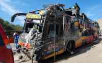 Noticia: Perú: 16 muertos en choque de autobús Perú: 16 muertos en choque de autobús