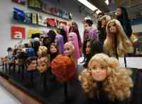 Noticia: Barbie cumple 60 años en una nueva era Barbie cumple 60 años en una nueva era