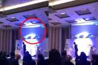 Noticia: Revela en su boda el video de su novia siéndole infiel con el hermano Revela en su boda el video de su novia siéndole infiel con el hermano