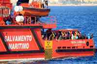 Noticia: Casi 800 migrantes rescatados y 14 desaparecidos en aguas españolas Casi 800 migrantes rescatados y 14 desaparecidos en aguas españolas