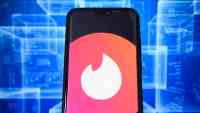 Noticia: Tinder registra una pérdida del 4 % en la bolsa de valores tras el lanzamiento de Facebook Dating en EE.UU. Tinder registra una pérdida del 4 % en la bolsa de valores tras el lanzamiento de Facebook Dating en EE.UU.