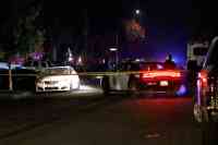 Noticia: VIDEO | Cuatro muertos dejó un tiroteo en una casa en California VIDEO | Cuatro muertos dejó un tiroteo en una casa en California