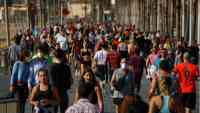 Noticia: ¿Dos metros no son suficientes? Vientos estarían a favor de contagio de COVID-19 ¿Dos metros no son suficientes? Vientos estarían a favor de contagio de COVID-19