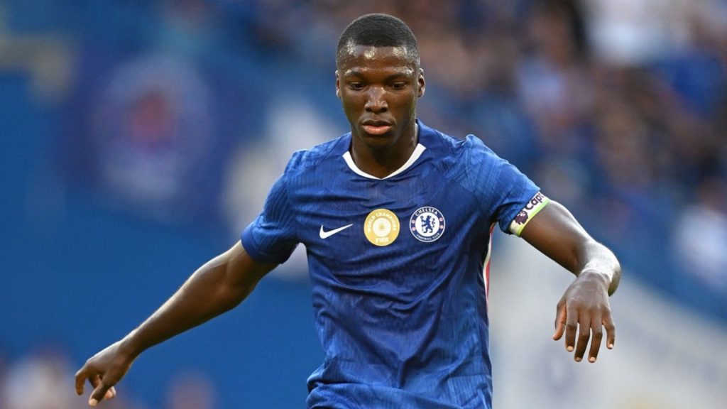 El ecuatoriano Moisés Caicedo fue elegido por los aficionados del Chelsea como el mejor jugador del mes de octubre.