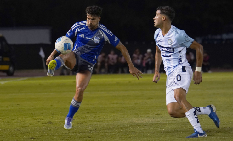 Alexander González anunció que jugó su último partido con Emelec luego de que no se cumpliera con los pagos pendientes que tiene el club. Foto: Copa Ecuador
