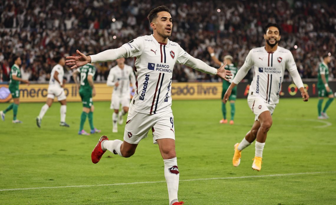 Con goles de Gabriel Villamil y Lisandro Alzugaray, Liga de Quito goleó a Palmeiras y sueña con jugar la final de Copa Libertadores.