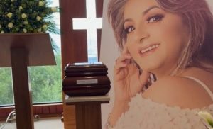 La noticia surgió en la cuenta de Instagram de la cantante, que maneja su familia.