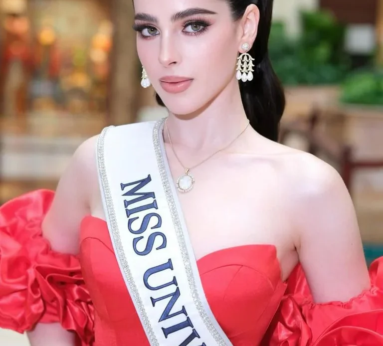 Fátima Bosch no dudó en denunciar públicamente la agresión.