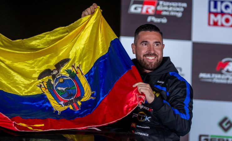 Bradley Salazar hace historia: primer ecuatoriano campeón en Caminos del Inca 2025