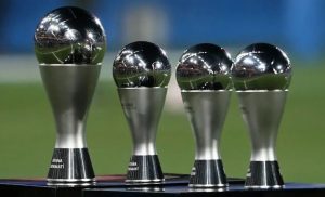 El panel de expertos de la FIFA eligió a once futbolistas como los mejores de la temporada 2024-25.