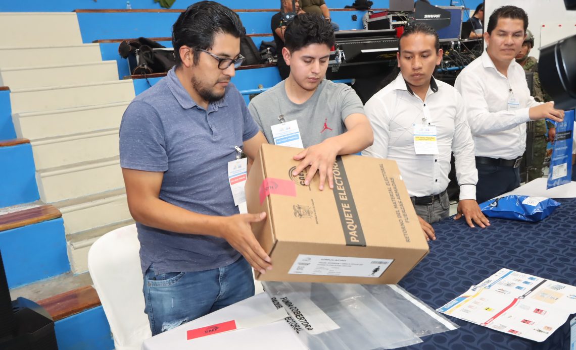 El CNE recordó que mantener deudas electorales pendientes restringe la realización de trámites administrativos importantes.