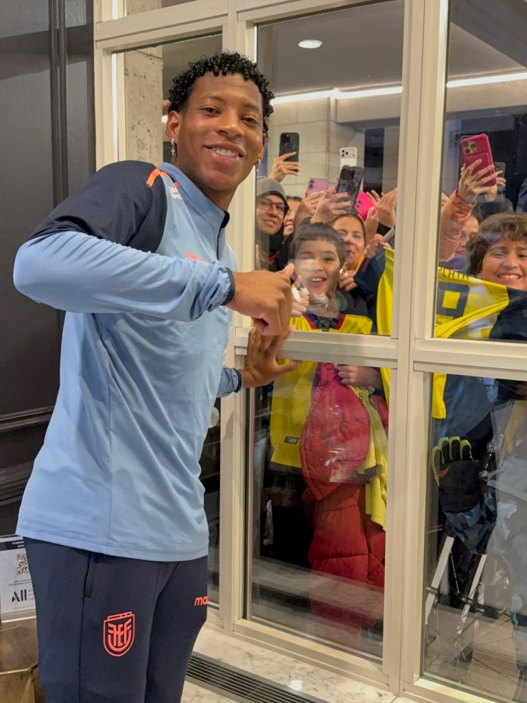 El equipo dirigido por Sebastián Beccacece contará nuevamente con sus figuras de élite: Moisés Caicedo, Piero Hincapié y Gonzalo Plata en la nómina.