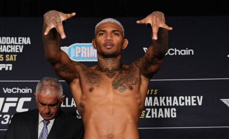 El invicto ecuatoriano Michael Morales, de 26 años, dio oficialmente el peso para su combate clave ante Sean Brady en la cartelera principal.