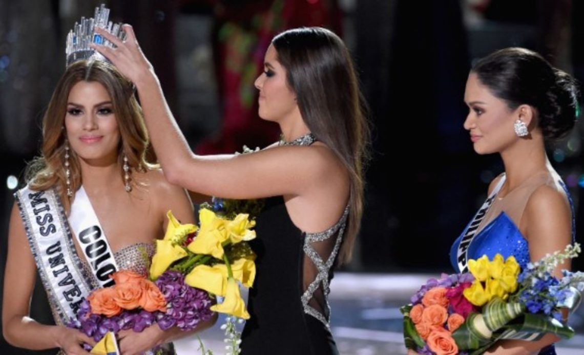 Ariadna Gutiérrez, la modelo colombiana que fue coronada por error por Steve Harvey en Miss Universo 2015, transformó su polémico momento en una carrera exitosa en moda. Foto: CNN
