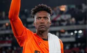 El guardameta ecuatoriano, de 38 años, fue muy claro al describir lo riguroso que fue el partido bajo el sol guayaquileño.