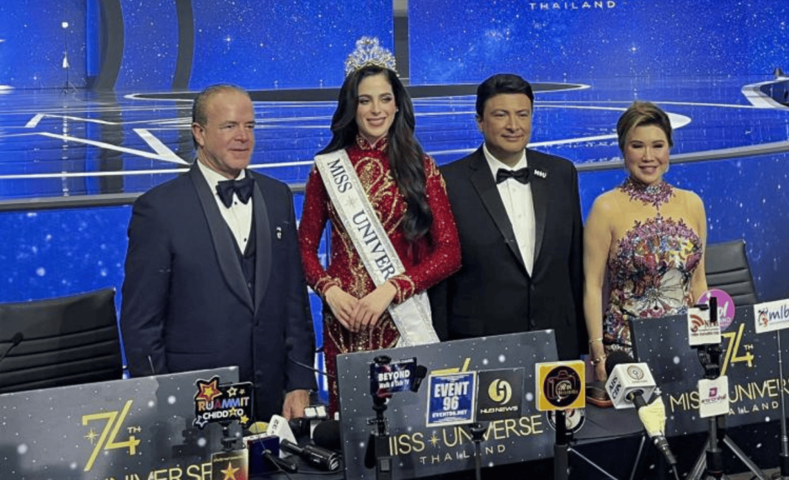 Tras la coronación de Fátima Bosch como Miss Universo 2025 en Bangkok, el certamen quedó envuelto en una tormenta de acusaciones de presunto fraude, conflictos de interés y supuestos arreglos previos al resultado final.