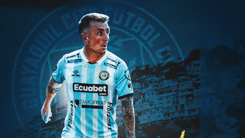 'El Equipo de la Ciudad' fichó al 'Kitu' Díaz, quien vuelve al fútbol ecuatoriano tras su paso por Banfield.