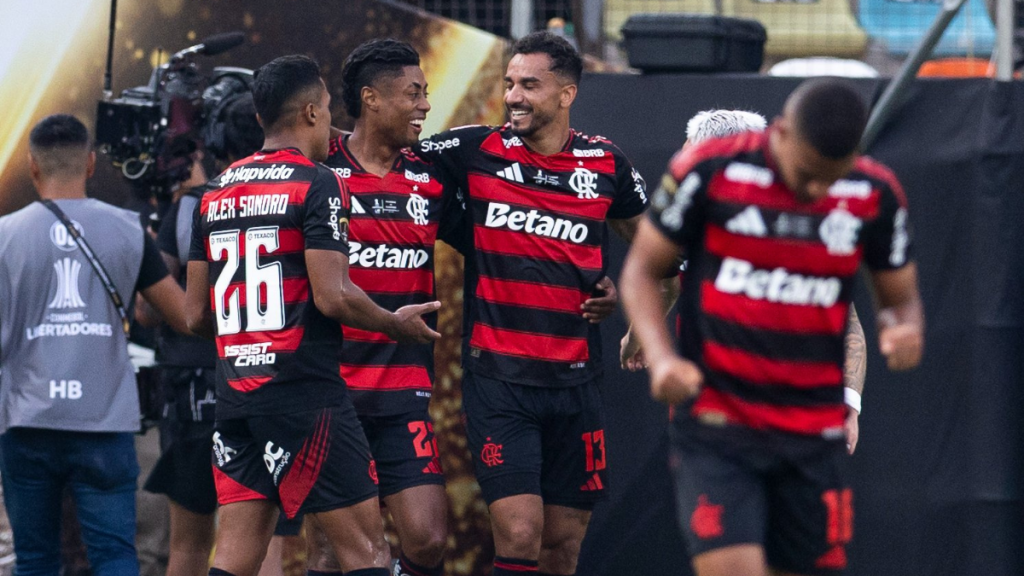 Con gol de Danilo en el segundo tiempo, Flamengo le ganó a Palmeiras en Lima y es el campeón de la Libertadores 2025.