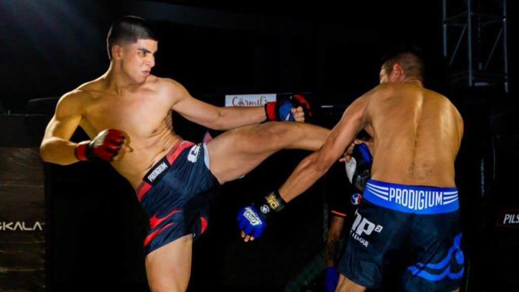 El torneo “Guerreros del Pacífico” vuelve a Manta este sábado con su tercera edición. Atletas ecuatorianos y colombianos disputarán 14 combates.