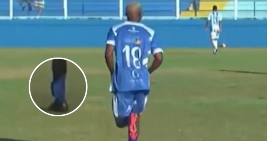 Yuri de Carvalho, mediocampista que cumple una condena por tráfico de drogas, disputó la primera final de la Serie B2 con una tobillera.