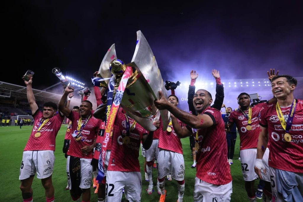 Con su nueva consagración liguera, Independiente del Valle logra su segundo título dentro de campeonatos ecuatorianos.