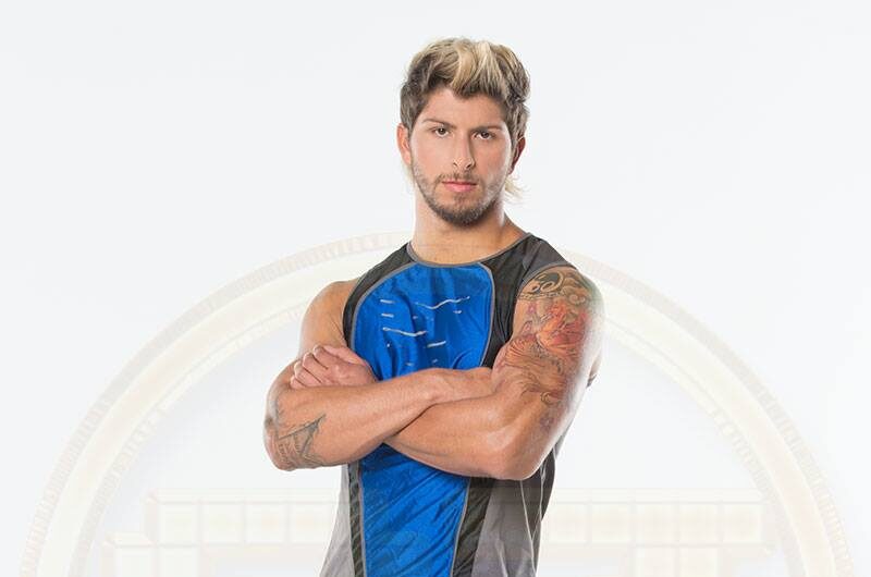 El mundo del entretenimiento en Ecuador lamenta la confirmación del fallecimiento de Thiago Arroyo.