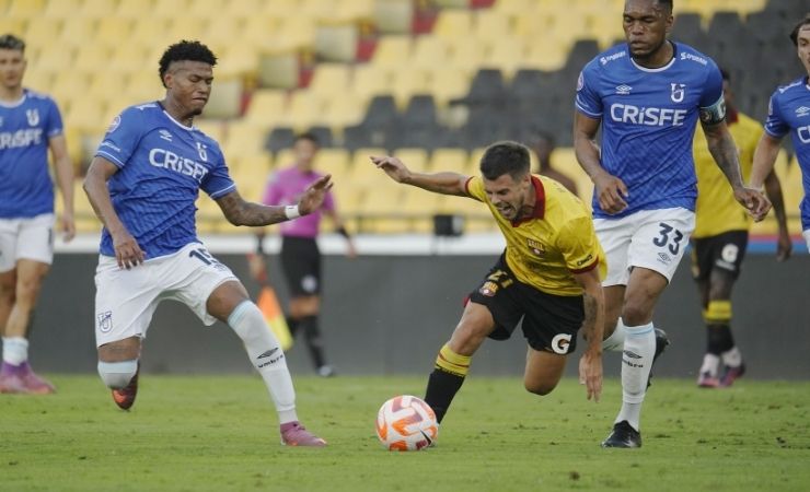 Barcelona SC empató 1-1 con Universidad Católica, desperdiciando así una opción dorada para arrebatarle el segundo lugar LDU Quito.