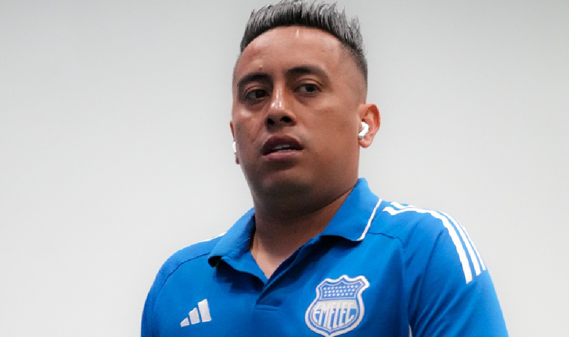 El experimentado futbolista deja la disciplina azul tras una etapa en la que no logró afianzarse ni cumplir las altas expectativas generadas por su llegada.