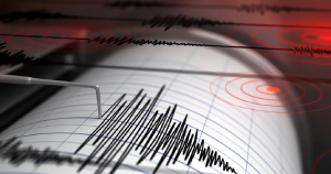 Las autoridades advierten sobre la posible llegada de olas de hasta tres metros a la costa.