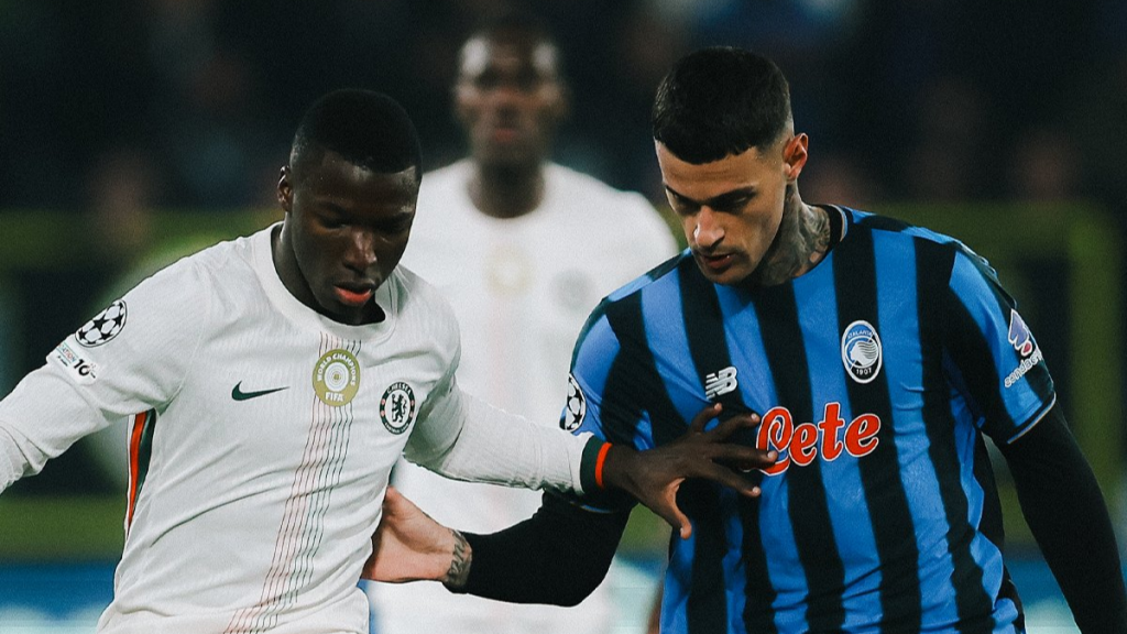 Atalanta derrotó 2-1 al Chelsea en una jornada más de la fase de liga de la Champions League, con Moisés Caicedo como titular.