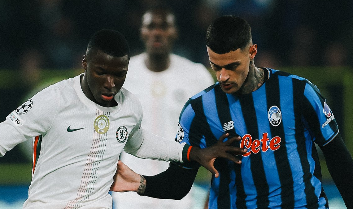 Atalanta derrotó 2-1 al Chelsea en una jornada más de la fase de liga de la Champions League, con Moisés Caicedo como titular.