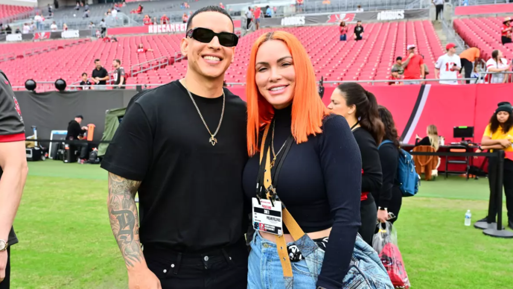 González sostiene que la reversión se produjo mediante una coordinación directa entre las divisiones legales de FirstBank y Oriental Bank.