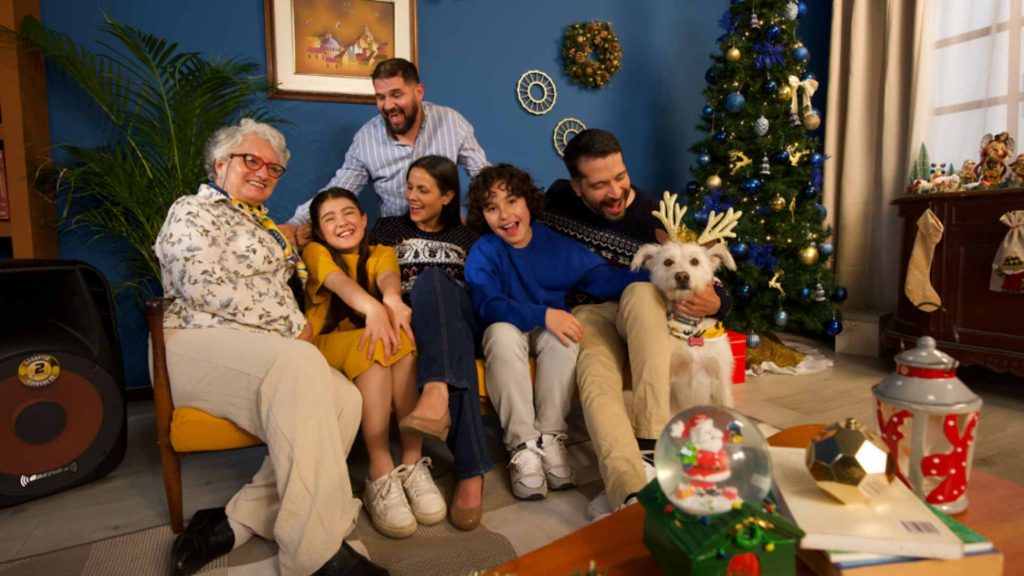 En Ecuador, el Fin de Año se despide entre monigotes, abrazos a medianoche y promesas para el nuevo año.