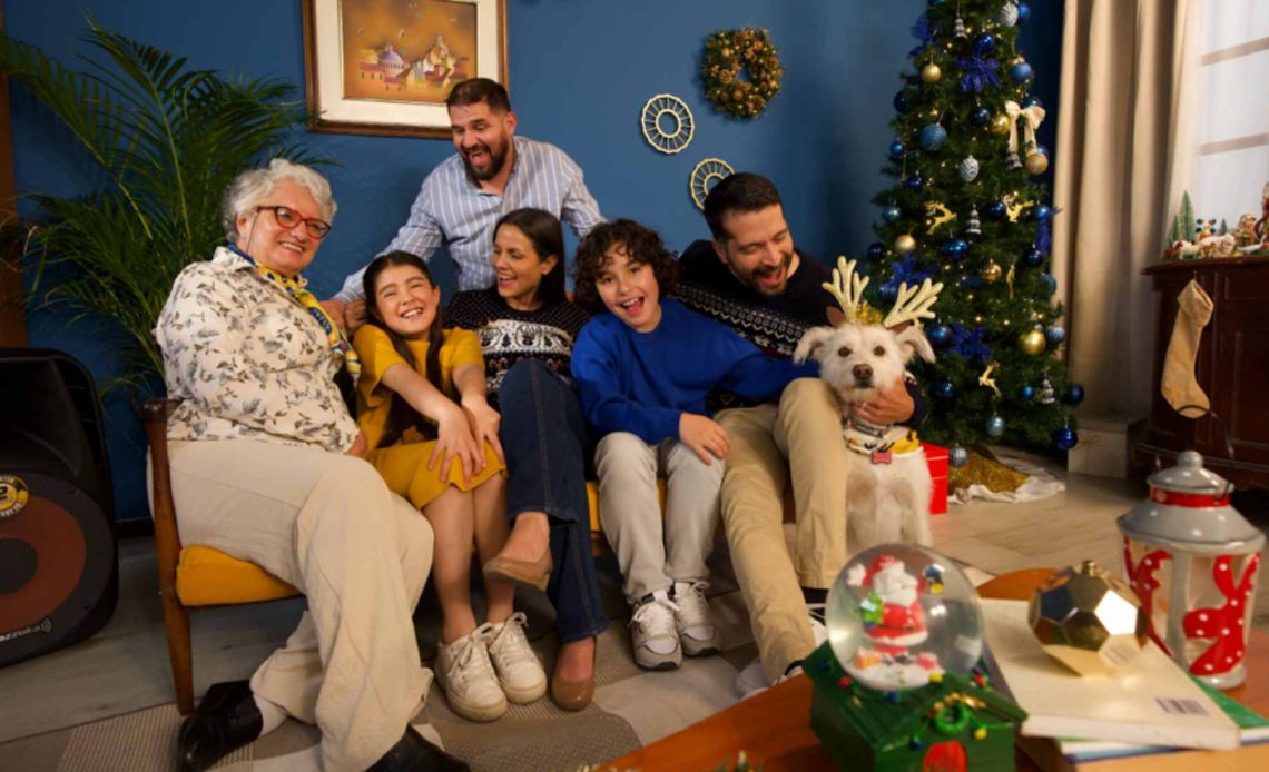 En Ecuador, el Fin de Año se despide entre monigotes, abrazos a medianoche y promesas para el nuevo año.