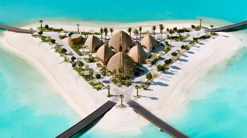 La pareja concretó la compra de dos villas  en la ta isla de Nujuma, un enclave privilegiado situado en el corazón del Mar Rojo.