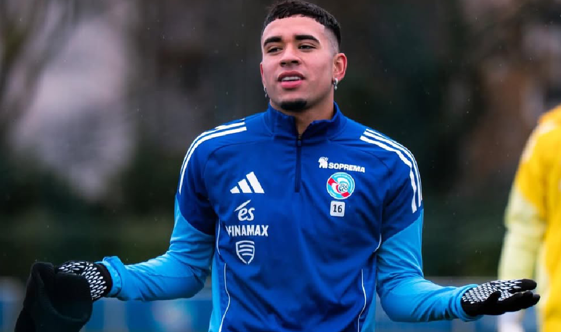 La aventura europea de Kendry Páez en el RC Estrasburgo enfrenta nubarrones inesperados.