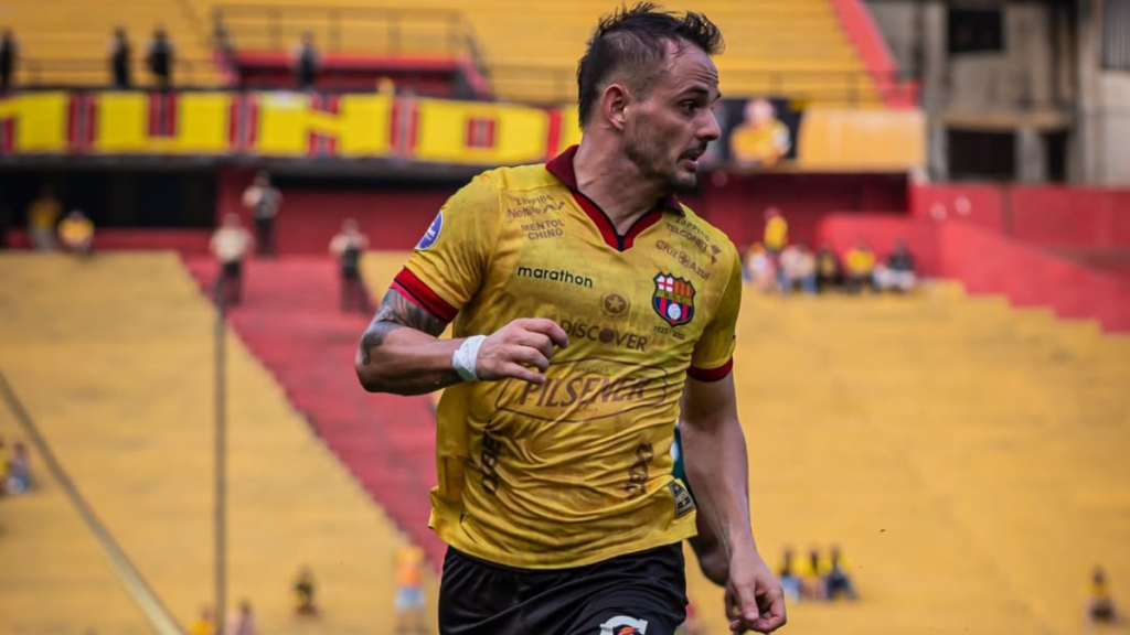 Octavio Rivero aclaró su postura sobre su continuidad en Barcelona SC.