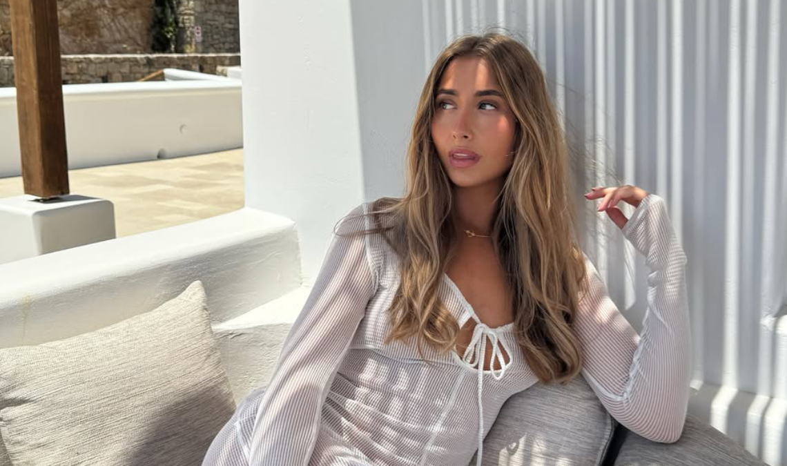 Este acto, que ella define como el inicio de una transformación espiritual, ya acumula más de 5 millones de reproducciones.