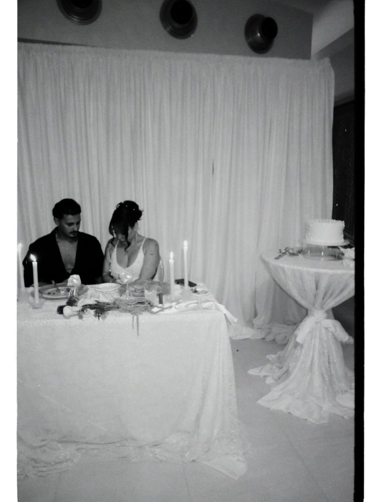 Jesaaelys Ayala, la hija menor del icónico Daddy Yankee, rompió el silencio para confirmar que ya es una mujer casada.