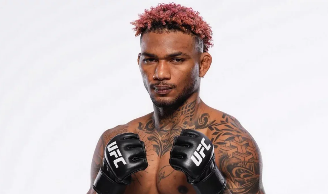 Tapology corrigió su base de datos y confirmó que el peleador ecuatoriano mantiene su invicto con marca profesional de 19-0.