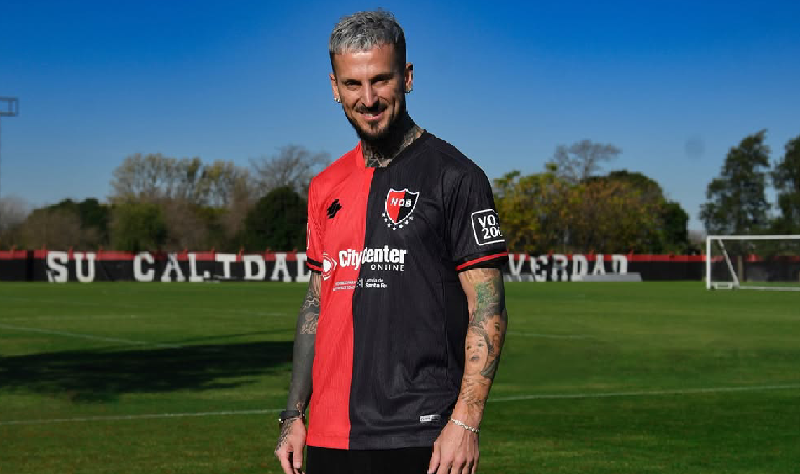 Actualmente, el atacante de 35 años goza de su condición de jugador libre luego de finalizar su vínculo con Newell's Old Boys.