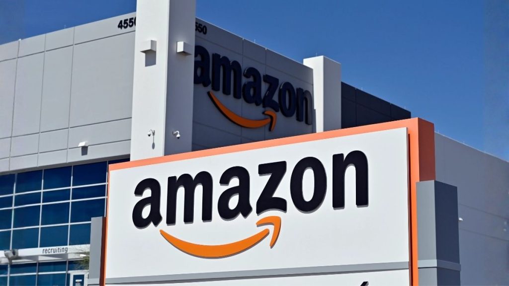 Se realizará el cierre de 57 tiendas Amazon Fresh y 15 establecimientos Amazon Go.