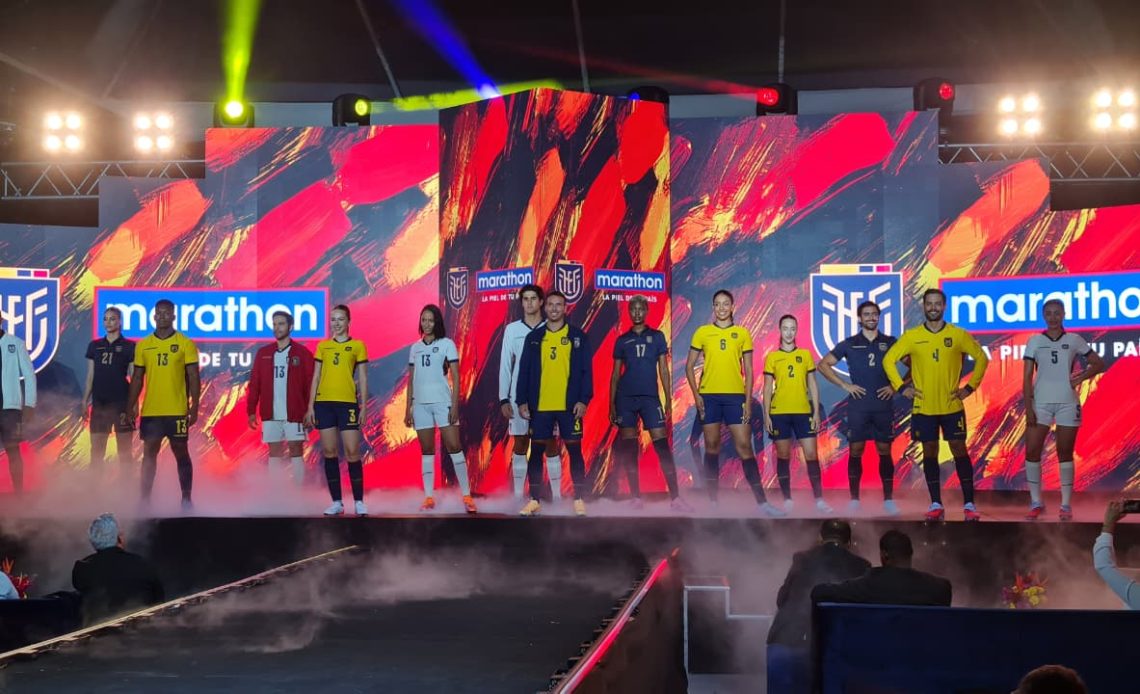 La selección de Ecuador reveló en Guayaquil la nueva camiseta que utilizará en el Mundial 2026.
