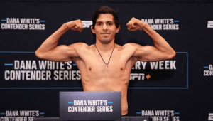 El peleador ecuatoriano Adrián Luna Martinetti debutará en la UFC frente al británico Davey Grant.