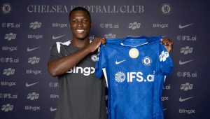 Moisés Caicedo amplió su contrato con Chelsea hasta 2033. El mediocampista ecuatoriano se afianza como figura y referente del club inglés.