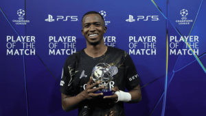 Willian Pacho fue elegido Player of the Match en el Bayern vs PSG por la Champions League. El ecuatoriano fue clave en la clasificación a la final.
