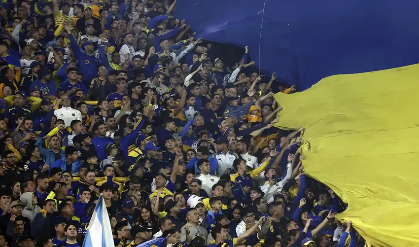 Los analistas estiman que más de 13.000 personas perderán el derecho de ingresar a los escenarios deportivos a nivel país.