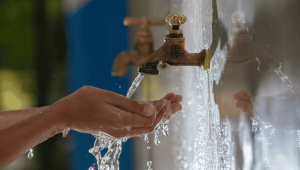 Interagua anunció una suspensión masiva del servicio de agua potable en Guayaquil para el 31 de mayo de 2026 debido a cortes de energía programados.